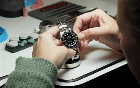 zit er een batterij in een rolex|hoe lang duurt een rolex.